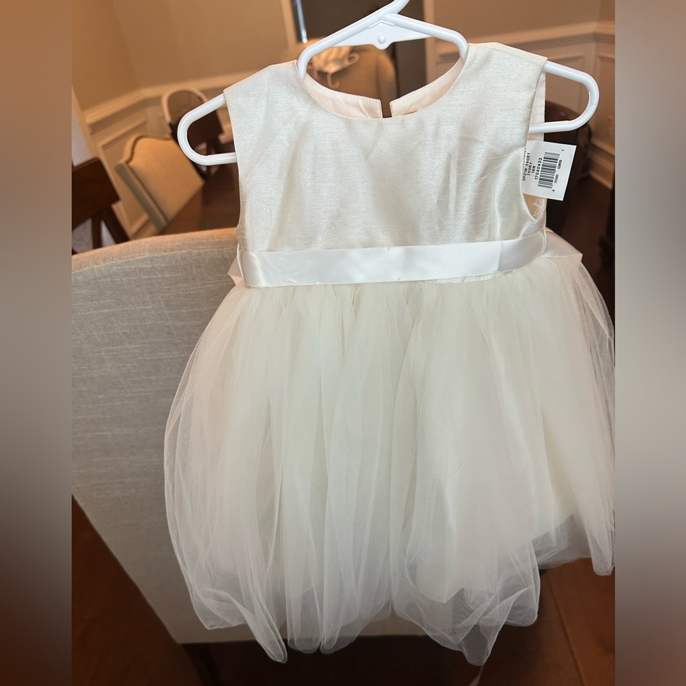Ivory tulle flower girl dress